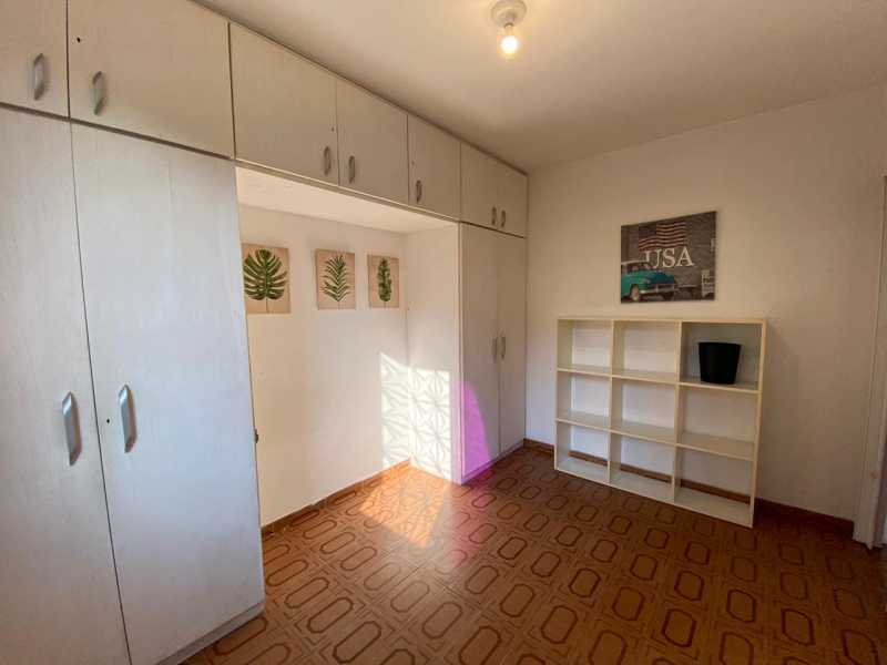 QUARTO COM ARMÁRIOS PLANEJADOS - 8