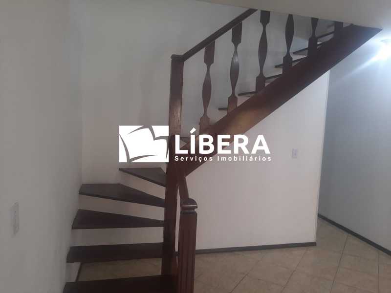 Escada de acesso - 6