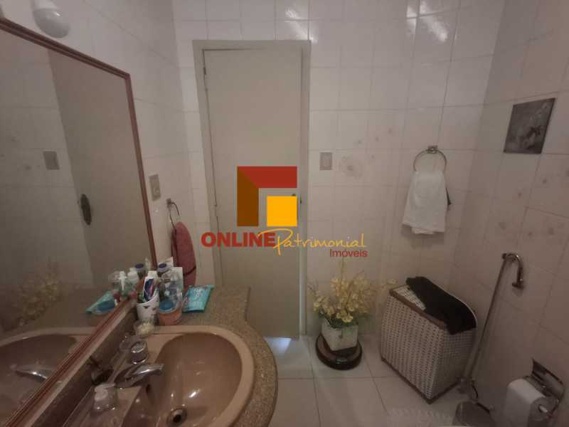Conheça Banheiro social 2 do imóvel - Maravilhoso Apartamento 3 quartos , 1 vaga no Cachambi 100 metros DOC OK AC FINANC E FGTS - NLAP30059 - 12 Banheiro social 2 - 12