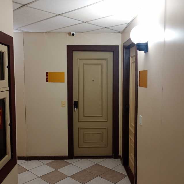 Conheça Entrada da Sala do imóvel - Sala Comercial 39m² para venda e aluguel Praça Floriano, Centro, Rio de Janeiro - R$ 230.000 - 70021 - 15 Entrada da Sala - 15