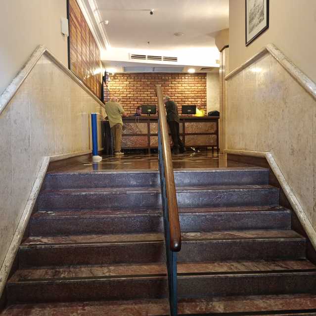Conheça Escadaria de Acesso do imóvel - Sala Comercial 39m² para venda e aluguel Praça Floriano, Centro, Rio de Janeiro - R$ 230.000 - 70021 - 19 Escadaria de Acesso - 19
