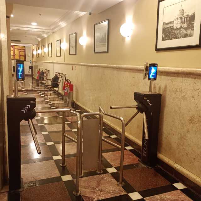 Conheça Acesso com Biometria do imóvel - Sala Comercial 39m² para venda e aluguel Praça Floriano, Centro, Rio de Janeiro - R$ 230.000 - 70021 - 18 Acesso com Biometria - 18
