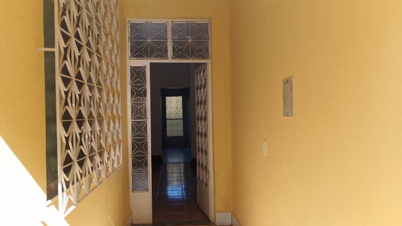 Conheça Corredor/Entrada do imóvel - Casa para alugar Rua Ibia, Turiaçu, Rio de Janeiro - R$ 900 - 11101 - 13 Corredor/Entrada - 13