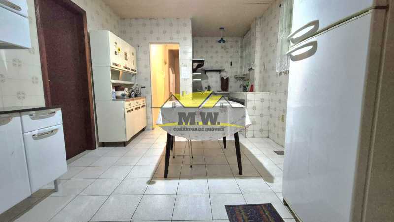 WhatsApp Image 2024-06-11 at 1 - 8