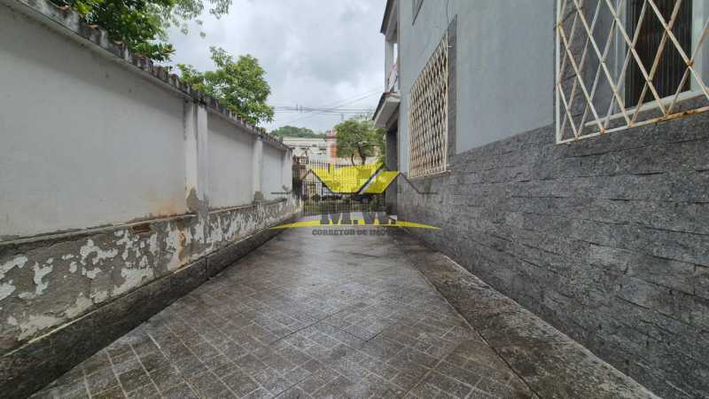 Conheça WhatsApp Image 2024-11-21 at 1 do imóvel - Casa à venda Rua Alecrim, Vila Kosmos, Rio de Janeiro - R$ 455.000 - MCCA40030 - 6 WhatsApp Image 2024-11-21 at 1 - 6