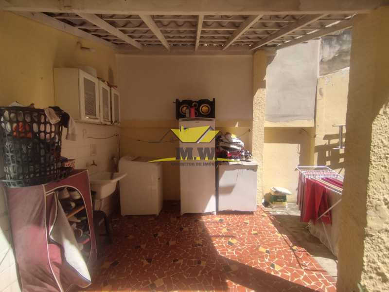 8b78b716-a5f7-4134-b366-d3cc98 - 23