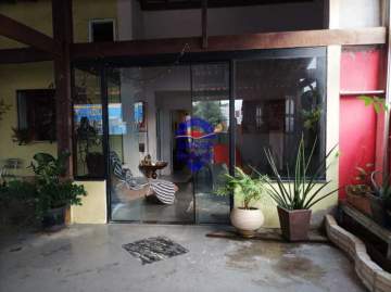 Casa 4 quartos à venda Centro, Macaé - R$ 950.000 - MCCA40006