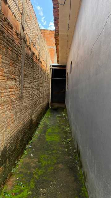 Conheça WhatsApp Image 2026-03-03 at 0 do imóvel - Casa para alugar Rua Vitória da Conquista,Patos de Minas,MG - R$ 1.300 - DMCA30020 - 14 WhatsApp Image 2026-03-03 at 0 - 14