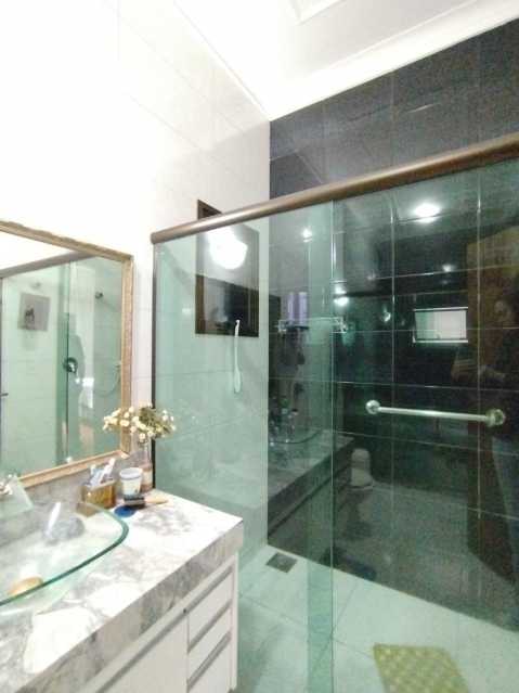 Conheça Imagem do WhatsApp de 2025-05- do imóvel - Casa 4 quartos à venda Patos de Minas,MG - R$ 1.200.000 - DMCA40001 - 13 Imagem do WhatsApp de 2025-05- - 13