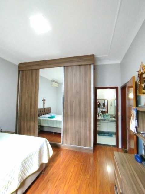 Conheça Imagem do WhatsApp de 2025-05- do imóvel - Casa 4 quartos à venda Patos de Minas,MG - R$ 1.200.000 - DMCA40001 - 8 Imagem do WhatsApp de 2025-05- - 8