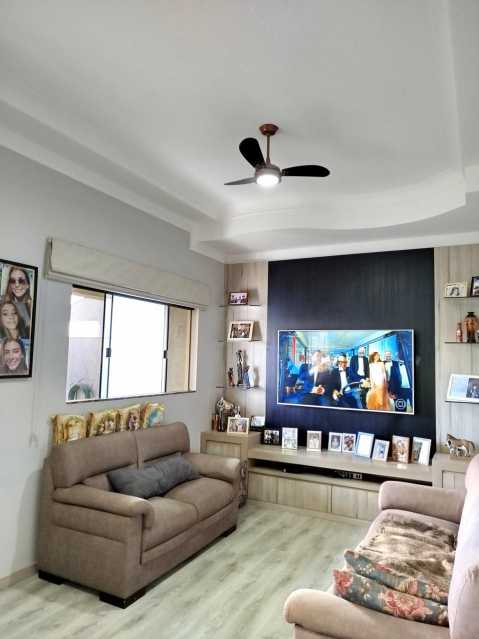 Conheça Imagem do WhatsApp de 2025-05- do imóvel - Casa 4 quartos à venda Patos de Minas,MG - R$ 1.200.000 - DMCA40001 - 12 Imagem do WhatsApp de 2025-05- - 12