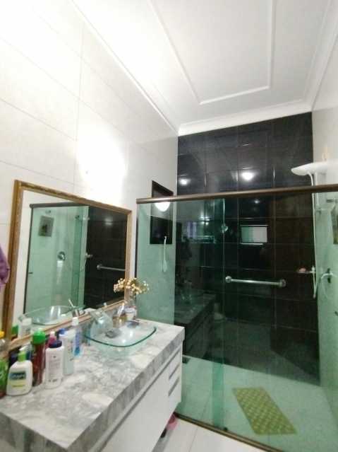 Conheça Imagem do WhatsApp de 2025-05- do imóvel - Casa 4 quartos à venda Patos de Minas,MG - R$ 1.200.000 - DMCA40001 - 17 Imagem do WhatsApp de 2025-05- - 17