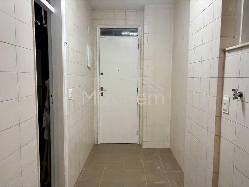 Conheça Area de Serviço do imóvel - Apartamento à venda Rua Desembargador Alfredo Russel, Leblon, Rio de Janeiro - R$ 3.150.000 - MGAP30032 - 15 Area de Serviço - 15