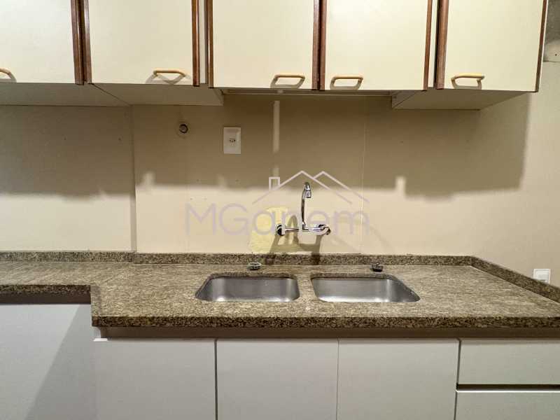 Conheça Cozinha do imóvel - Apartamento à venda Rua Desembargador Alfredo Russel, Leblon, Rio de Janeiro - R$ 3.150.000 - MGAP30032 - 17 Cozinha - 17