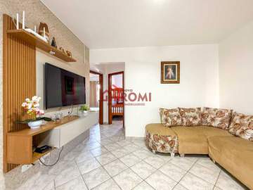 Ótima localização - Apartamento 3 dormitórios a 350m da Orla do Itaguá, Ubatuba - RM00378