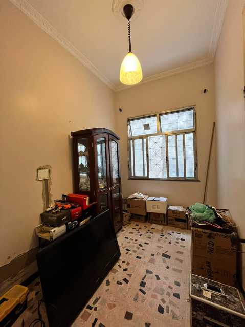 WhatsApp Image 2025-05-06 at 1 - 7