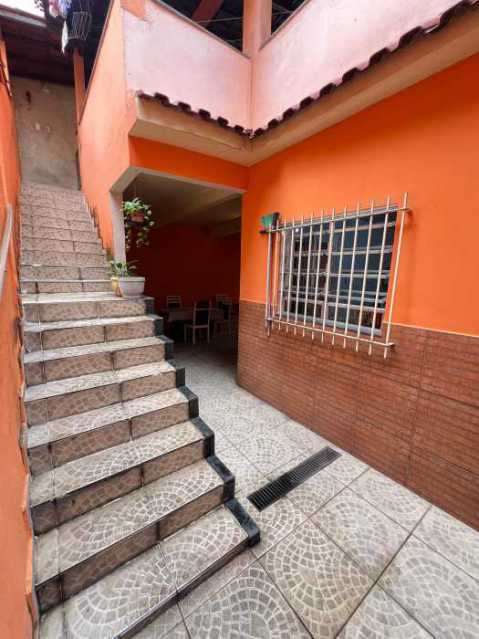 1605_G1726235822 - 12