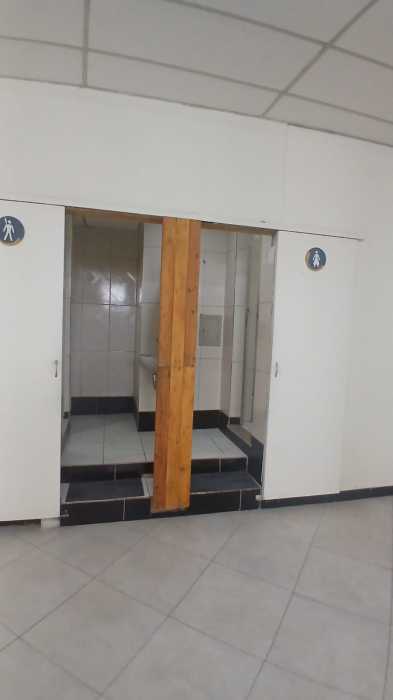BANHEIROS - 7