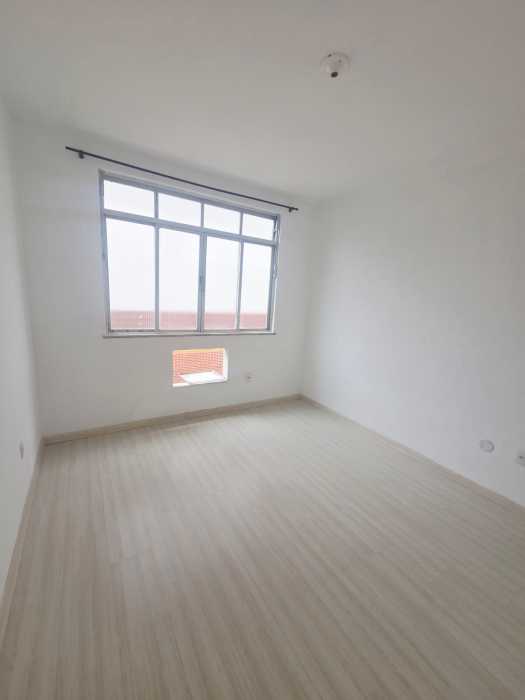 Quarto - 18