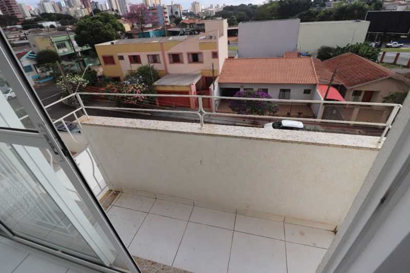 Conheça Sacada do imóvel - Apartamento Venda andar baixo - Centro - DLAP20039 - 6 Sacada - 6