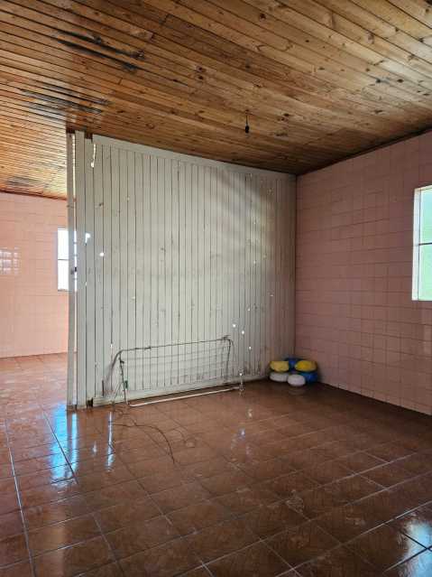 Conheça Area Fundos. do imóvel - Casa Locação Centro - Rua Amapá - DLCA20002 - 11 Area Fundos. - 11