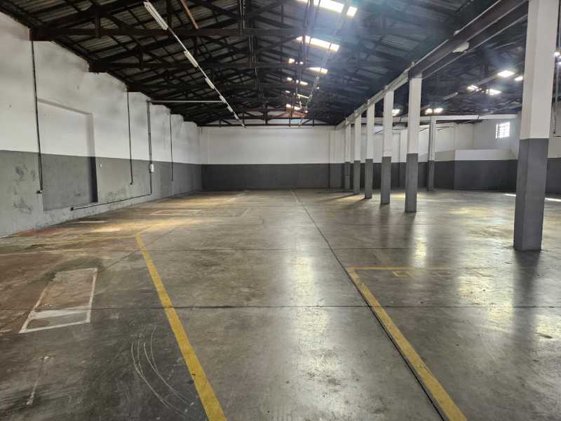 Conheça 4 do imóvel - Barracão 1.000m² Locação - Centro Londrina (ZC1) - DLGA00017 - 4 4 - 4