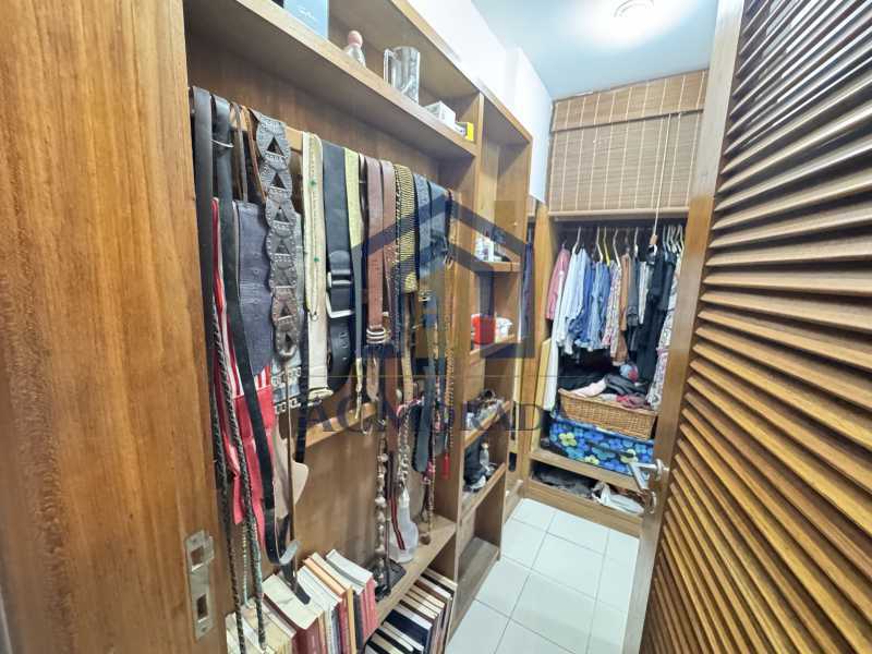 Closet da suíte - 14