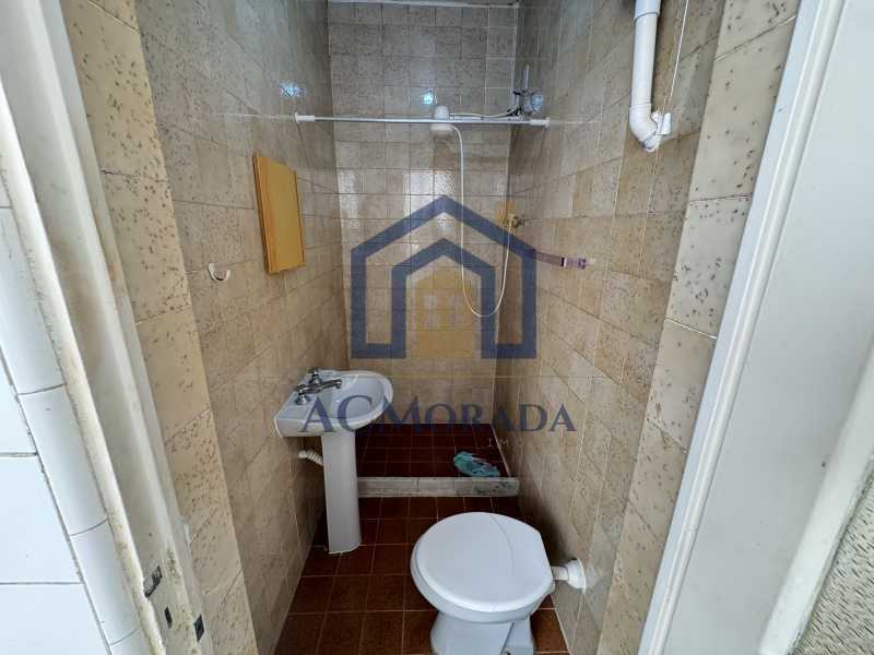 Banheiro de serviço - 30