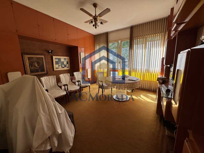 Quarto - 9