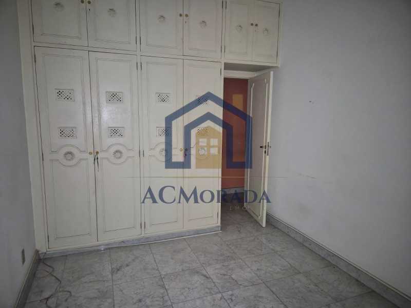 Quarto - 11
