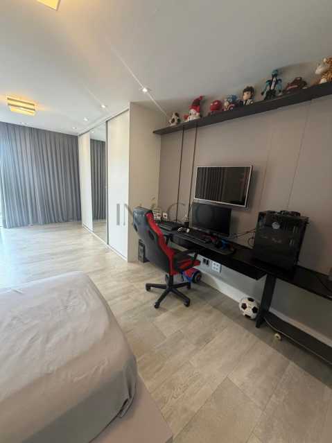 WhatsApp Image 2025-11-28 at 1 - 23
