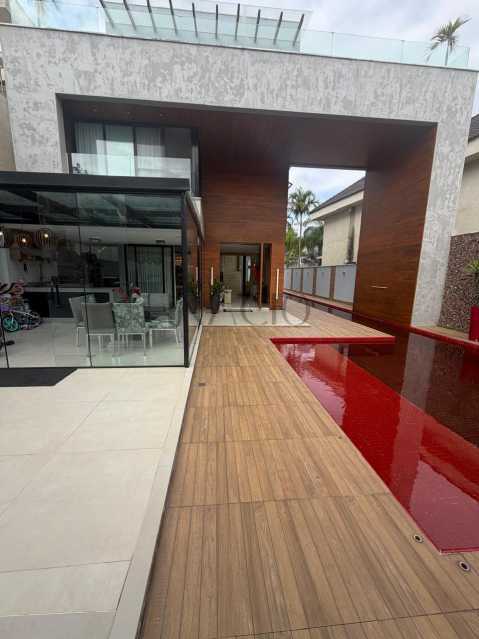 WhatsApp Image 2025-11-28 at 1 - 4