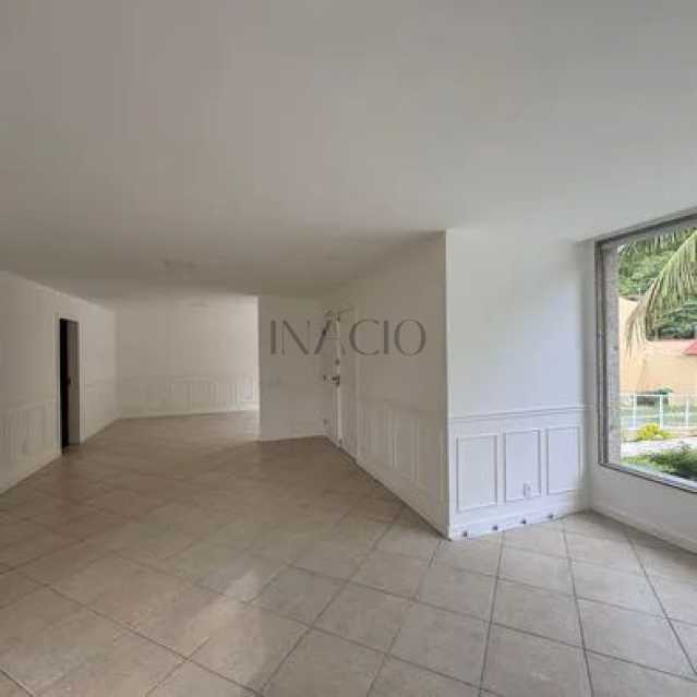 Conheça WhatsApp Image 2026-09-03 at 0 do imóvel - Casa em Condomínio 4 quartos à venda Recreio dos Bandeirantes, Rio de Janeiro - R$ 1.950.000 - A.MBV350 - 18 WhatsApp Image 2026-09-03 at 0 - 18
