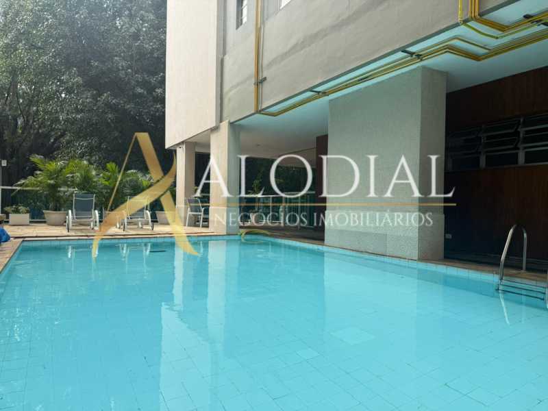 WhatsApp Image 2025-10-28 at 1 - 2