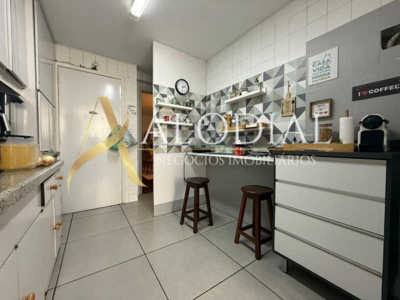 WhatsApp Image 2025-10-28 at 1 - 25