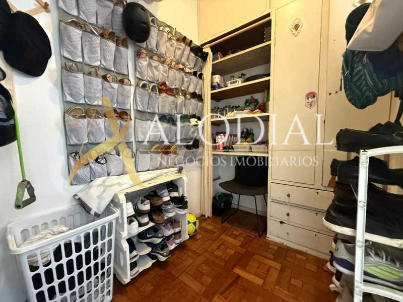 WhatsApp Image 2025-10-28 at 1 - 28