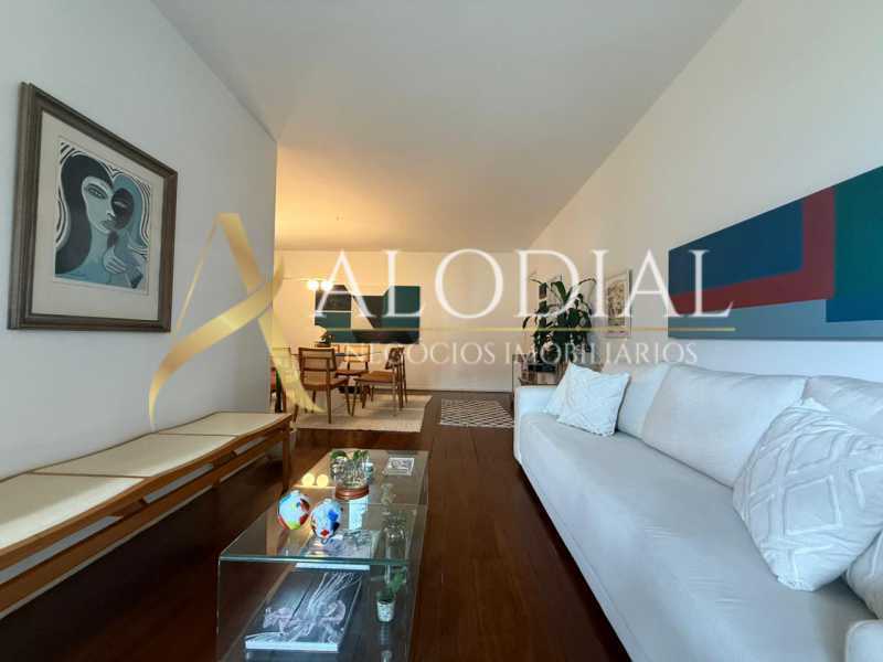 WhatsApp Image 2025-10-28 at 1 - 10