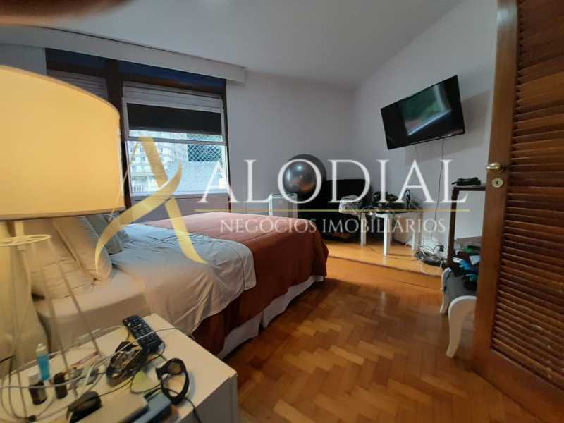 dbcd0a08-3208-43ae-bb0d-dc65c0 - 25