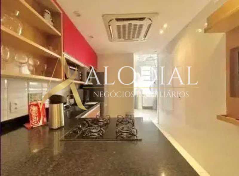 WhatsApp Image 2025-11-11 at 1 - 17