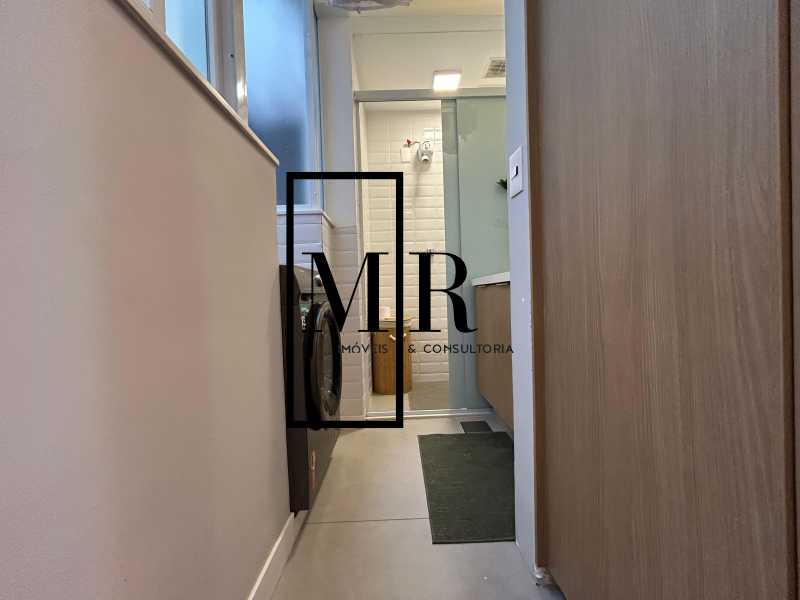 6aef00b6-0a3b-44c5-a59a-1a426e - 23