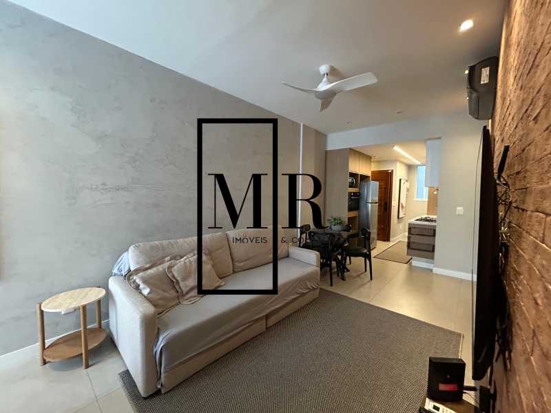 b1a78645-764a-49de-9467-81d861 - 3