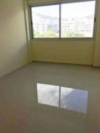 Sala Comercial 22m² à venda Freguesia (Jacarepaguá), Rio de Janeiro - R$ 110.000 - FRSL00115