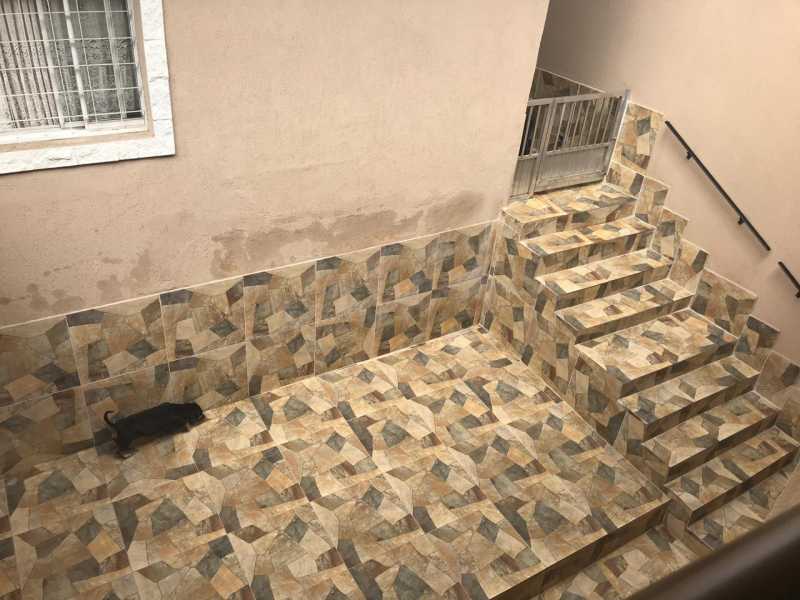 Conheça escada externa do imóvel - Casa 5 quartos à venda Tanque, Rio de Janeiro - R$ 820.000 - FRCA50010 - 8 escada externa - 8