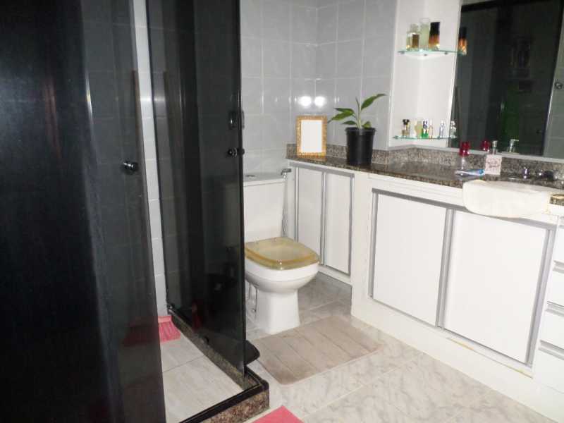 Conheça 16 do imóvel - Casa em Condomínio 5 quartos à venda Anil, Rio de Janeiro - R$ 780.000 - FRCN50026 - 16 16 - 16