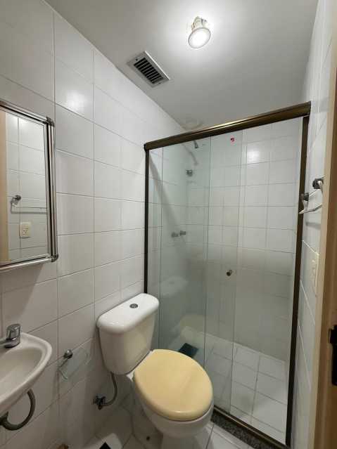 71535d68-6042-4011-bc7e-2a95de - 11