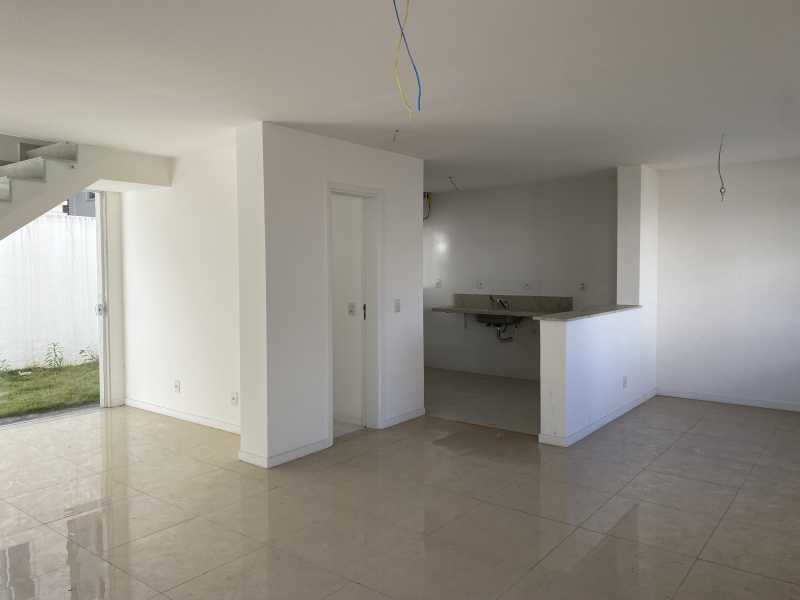 Conheça 08 do imóvel - Casa em Condomínio 4 quartos à venda Jacarepaguá, Rio de Janeiro - R$ 990.000 - FRCN40146 - 8 08 - 8