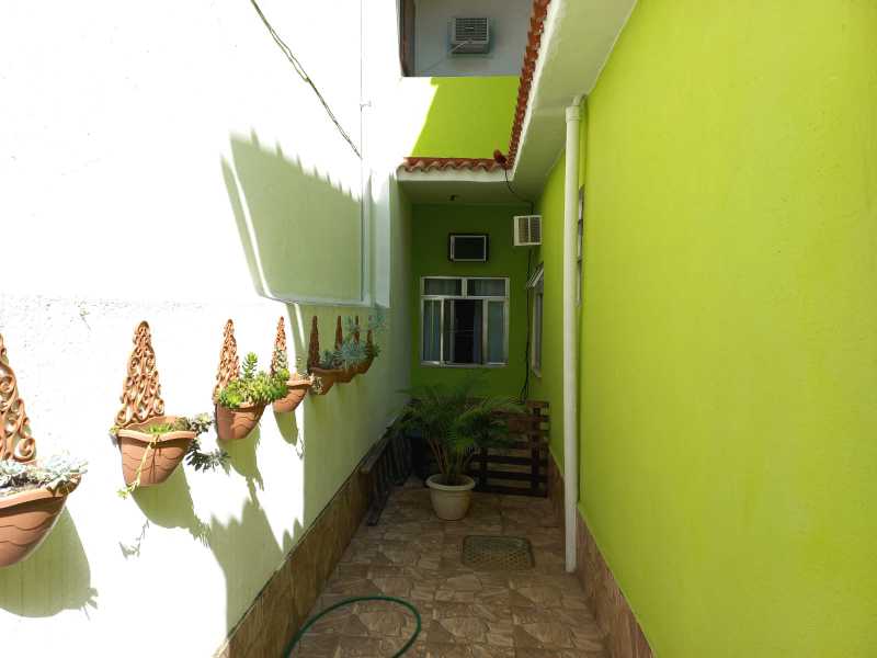Conheça WhatsApp Image 2023-08-24 at 1 do imóvel - Casa de Vila 4 quartos à venda Pechincha, Rio de Janeiro - R$ 680.000 - FRCV40011 - 23 WhatsApp Image 2023-08-24 at 1 - 23