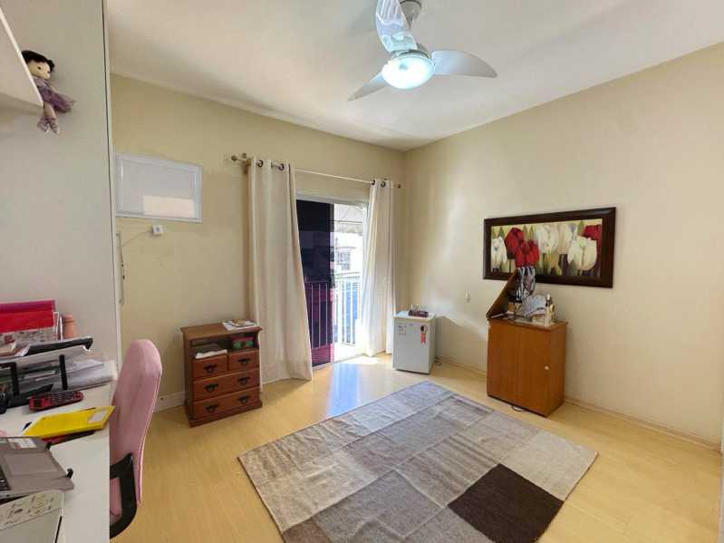 d9a0791d-51ab-4e28-9b57-4f2c0b - 10