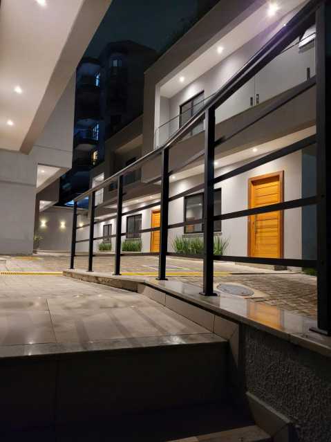 Conheça e4d70b5d-e7a5-4ab6-bbf9-174fef do imóvel - Casa em Condomínio 4 quartos à venda Freguesia (Jacarepaguá), Rio de Janeiro - R$ 850.000 - FRCN40177 - 22 e4d70b5d-e7a5-4ab6-bbf9-174fef - 22