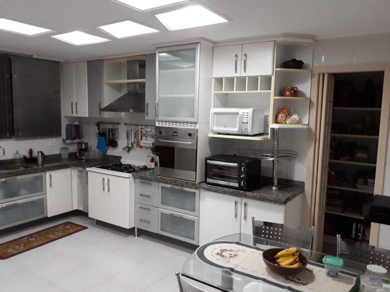 Conheça WhatsApp Image 2024-05-24 at 2 do imóvel - Casa 4 quartos à venda Anil, Rio de Janeiro - R$ 900.000 - FRCA40032 - 30 WhatsApp Image 2024-05-24 at 2 - 30